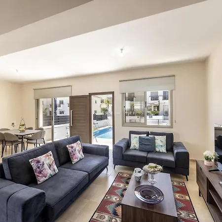 Sunnyvillas 3br House Private Pool Poly *