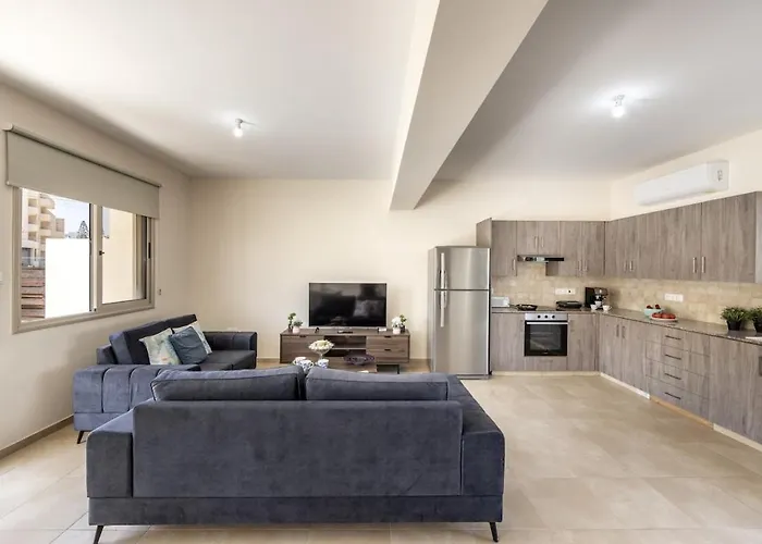 Σπίτι διακοπών Sunnyvillas 3br House Private Pool Poly