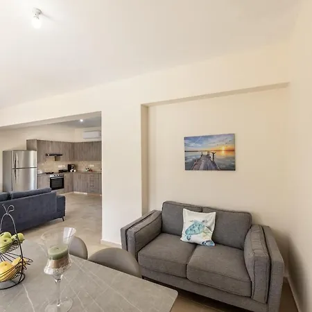Sunnyvillas 3br House Private Pool Poly 普罗塔拉斯